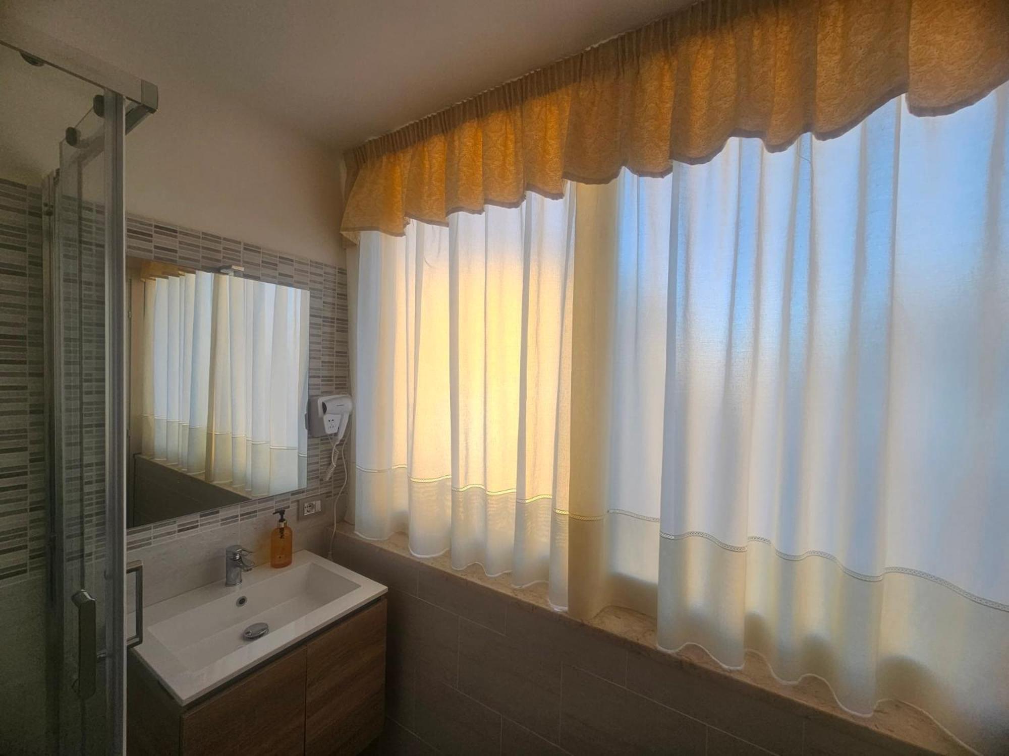 ホテル Golden House Sicily カターニア エクステリア 写真