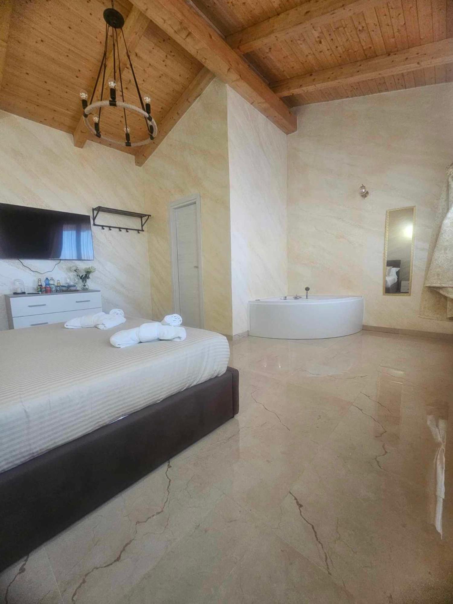 ホテル Golden House Sicily カターニア エクステリア 写真